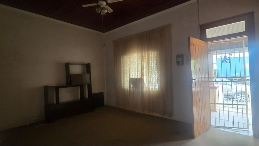 3 Bedroom Property for Sale in Koffiefontein Free State